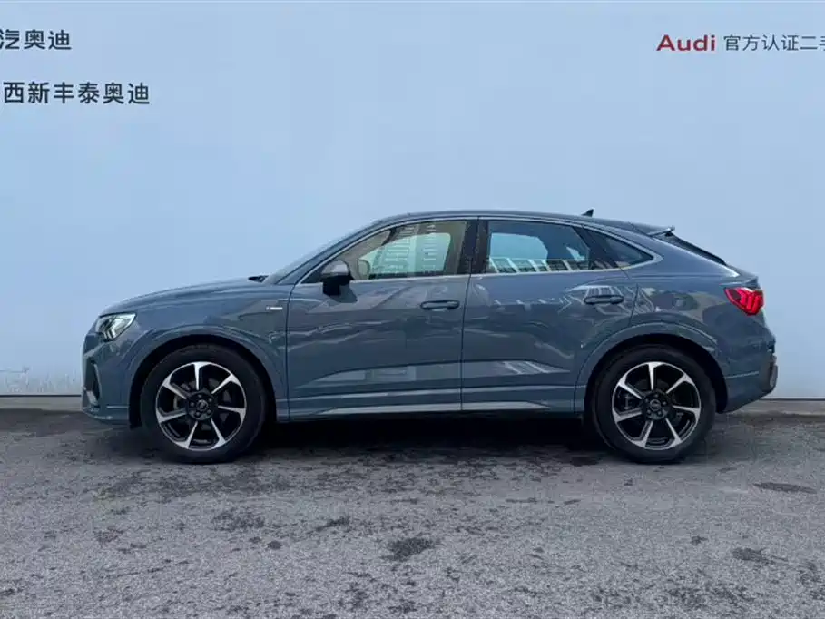 Audi Q3 Sportback 2023 — фото 27
