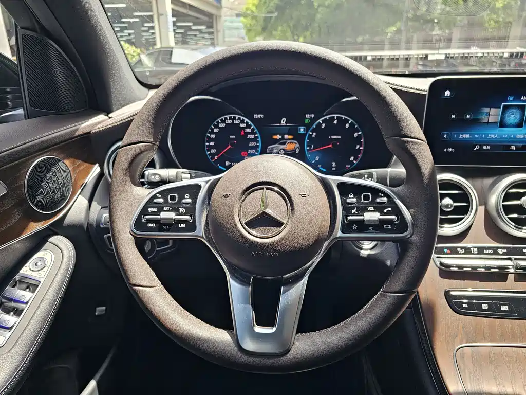 Mercedes-Benz GLC 2022 — фото 14