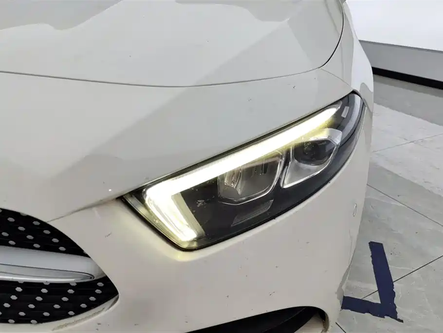 Mercedes-Benz A-Class 2022 — фото 5