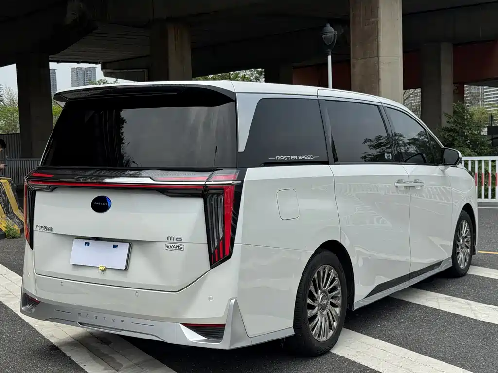 GAC Motor Trumpchi M8 2023 — фото 14