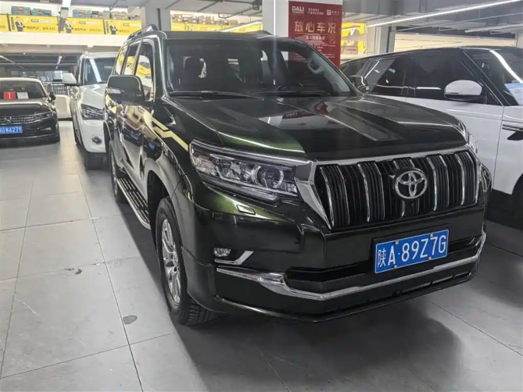 Toyota Prado 2019 — фото 2