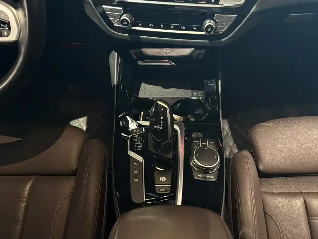 BMW X3 2021 — фото 17