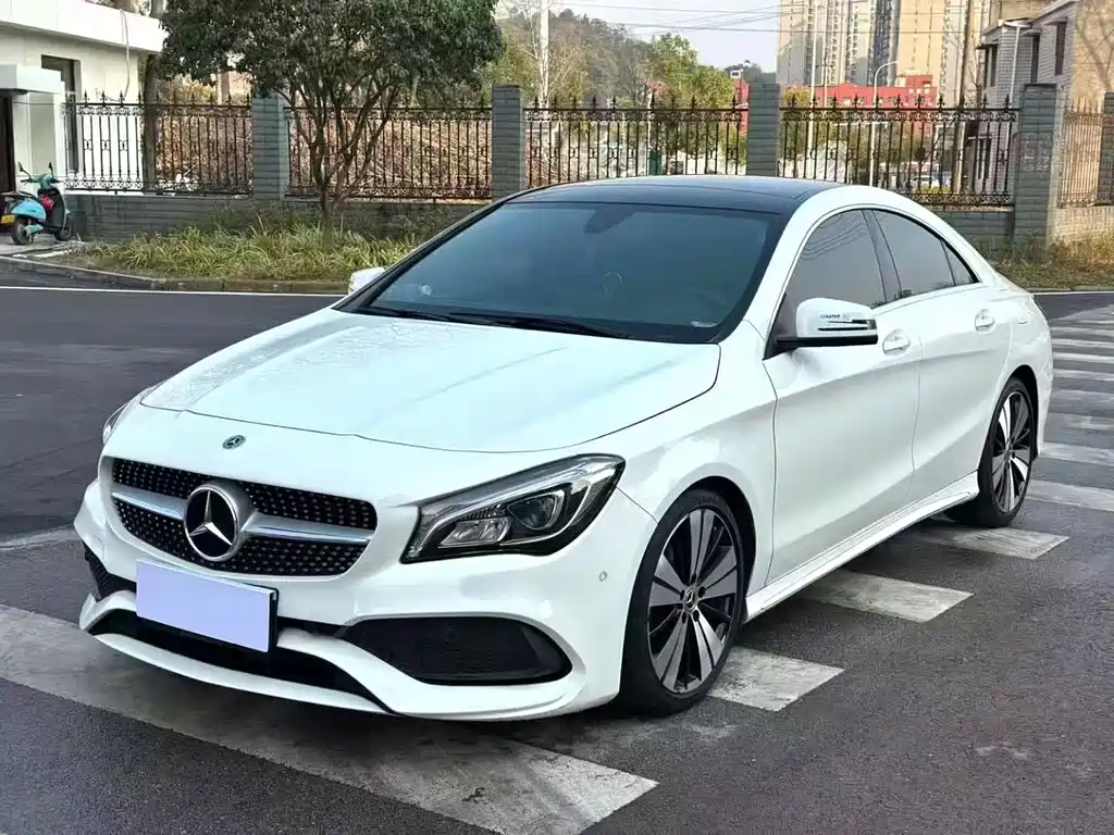 Mercedes-Benz CLA 2018 — фото 1
