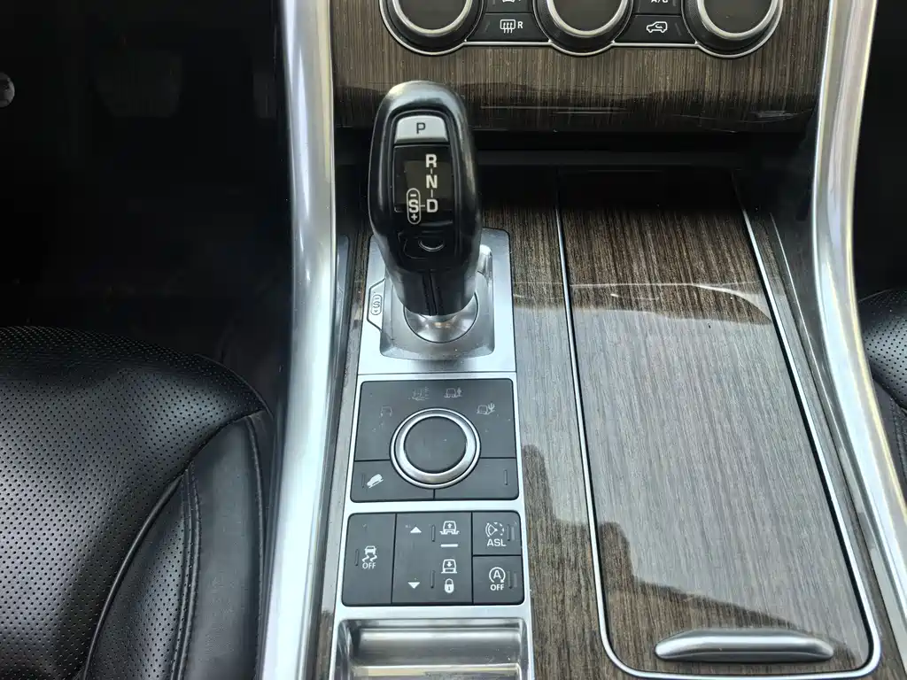 Land Rover Sport 2017 — фото 15