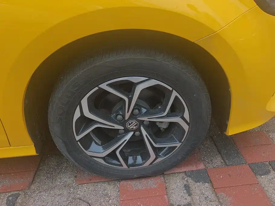 MG 5 2022