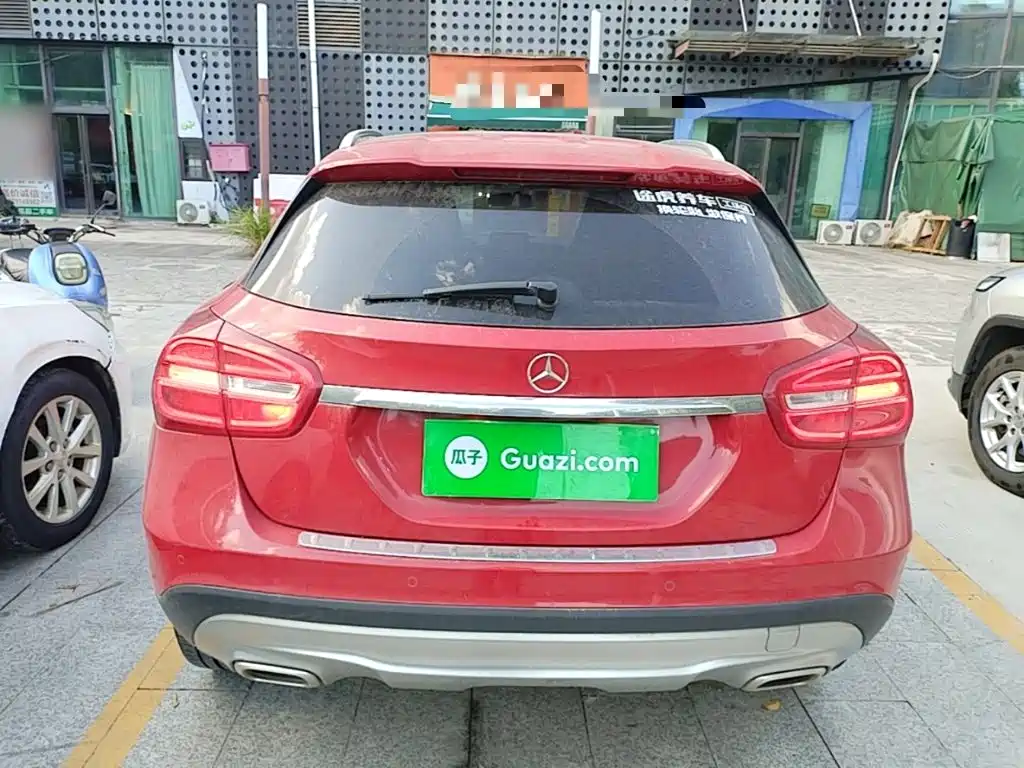 Mercedes-Benz GLA 2016