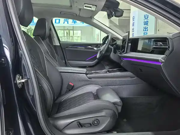 Volkswagen Magotan 2024