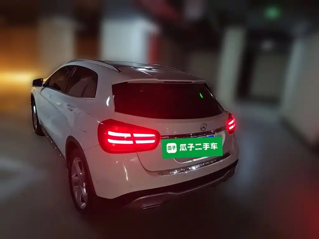 Mercedes-Benz GLA 2018 — фото 10