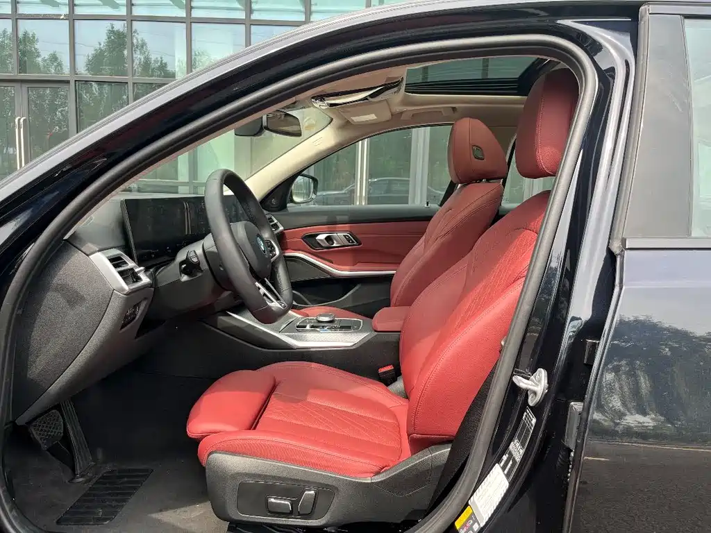 BMW i3 2025 — фото 12