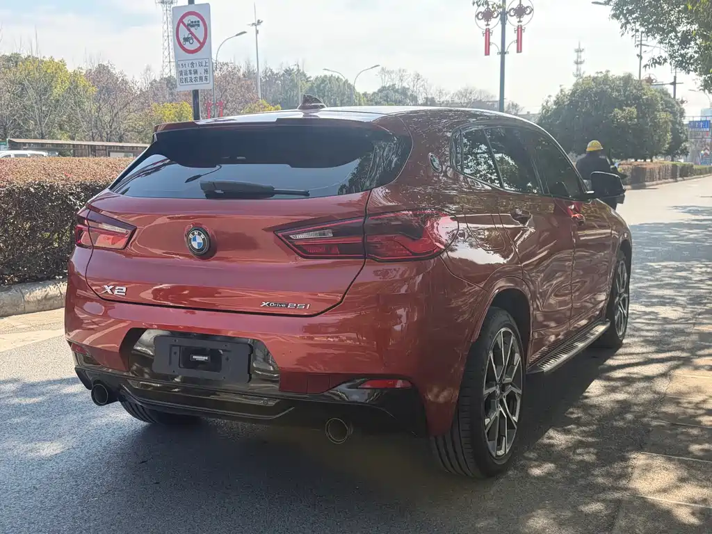 BMW X2 2022 — фото 6