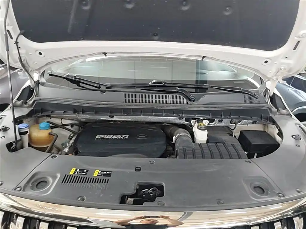 GAC Motor Trumpchi M8 2022 — фото 20