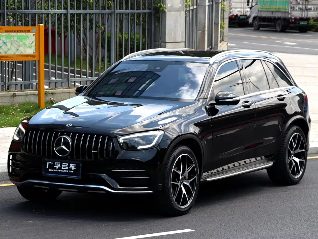 Mercedes-Benz GLC AMG 2020 — фото 1