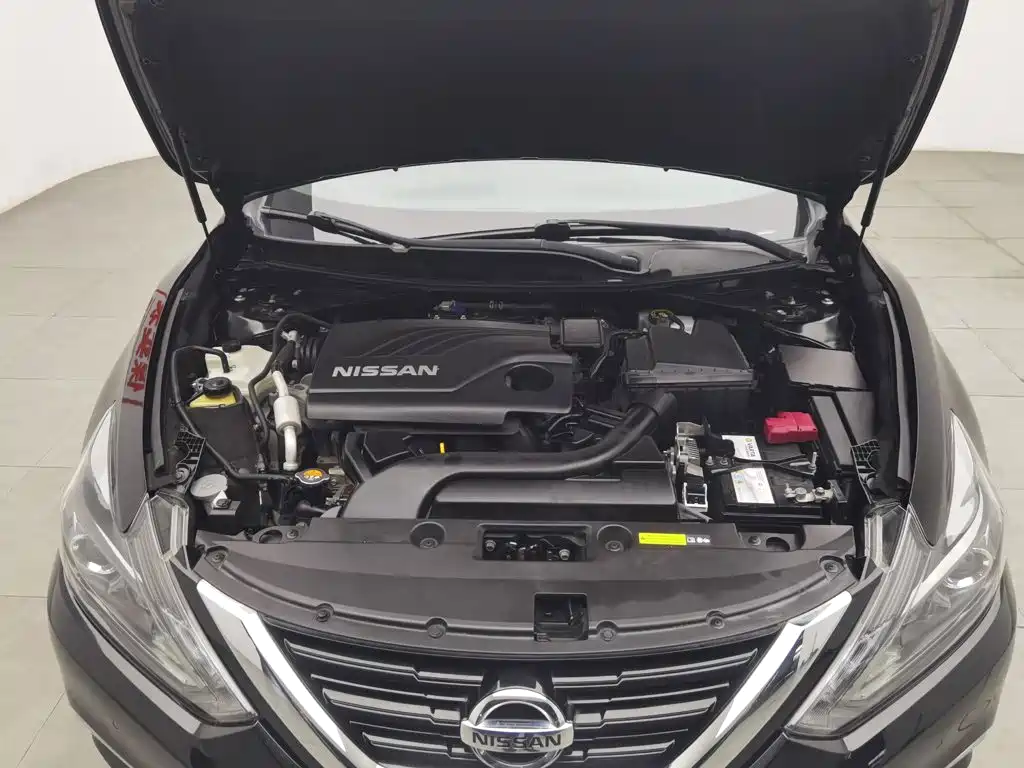 Nissan Teana 2018