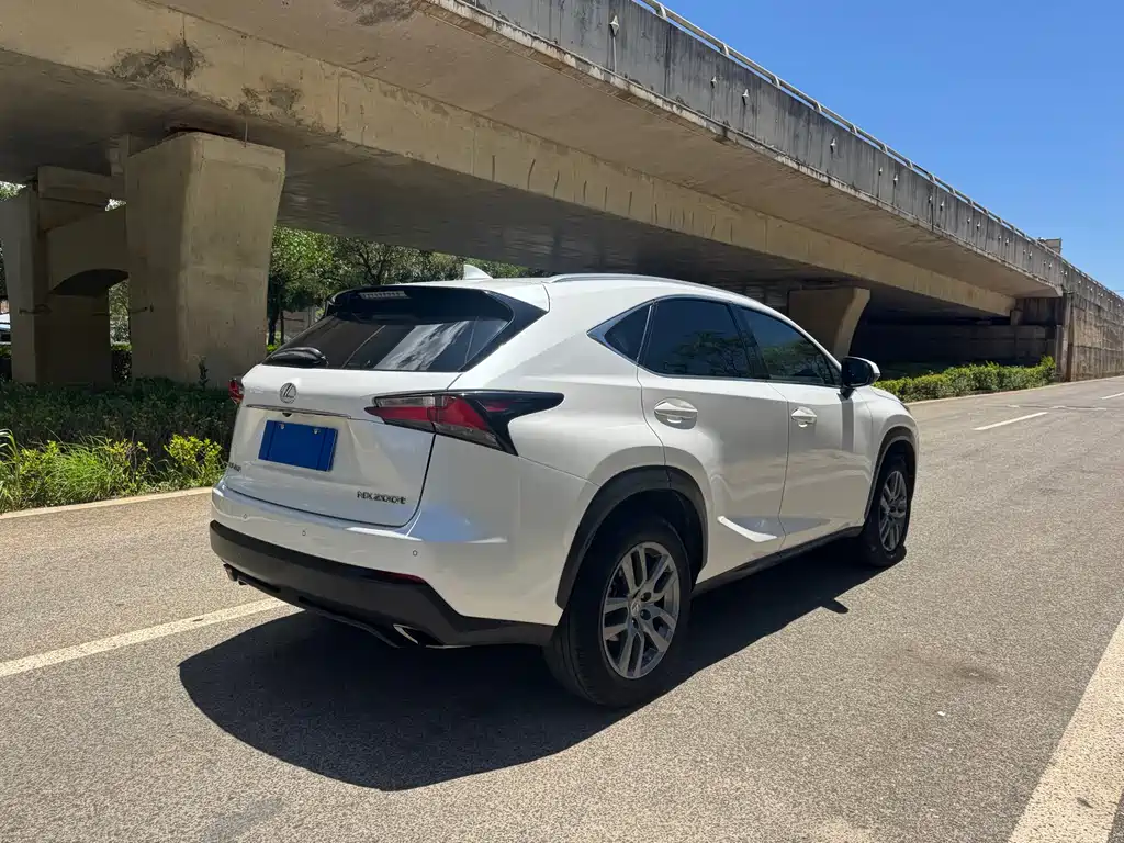 Lexus NX 2015 — фото 2