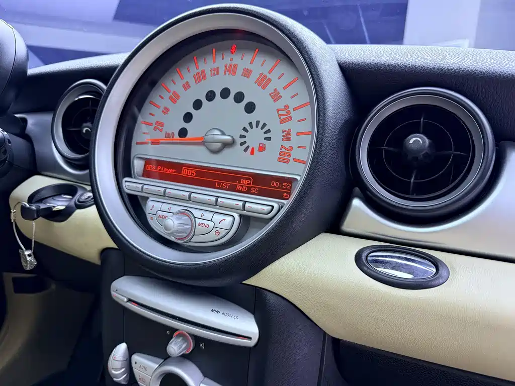 MINI Clubman 2009 — фото 18
