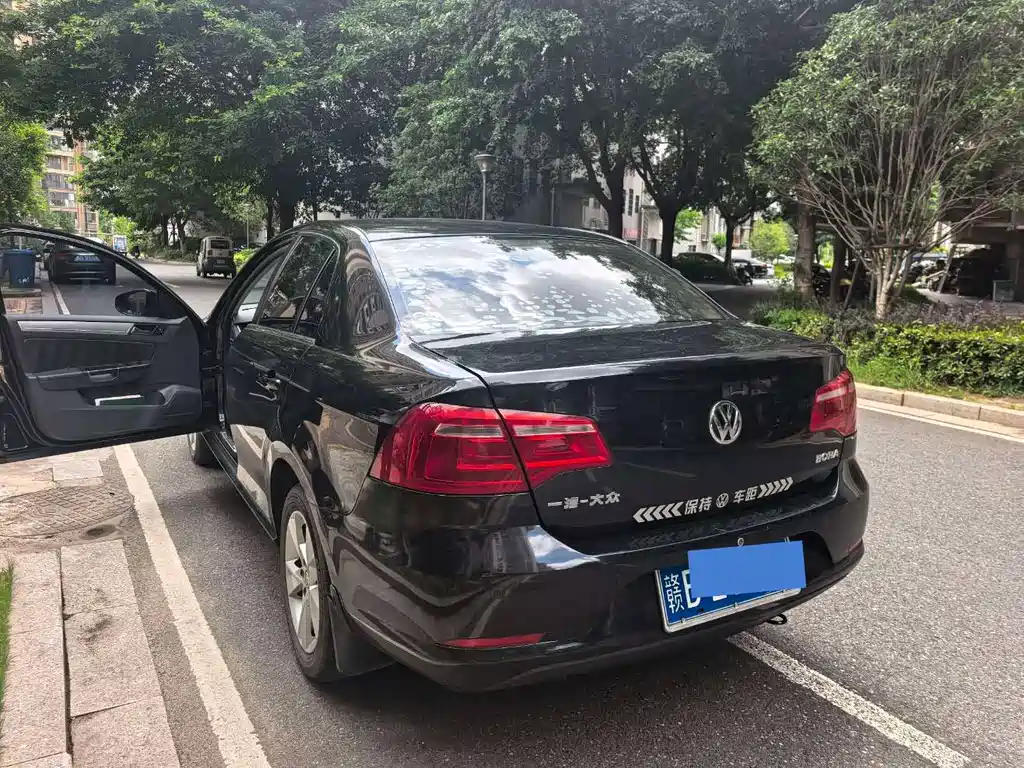 Volkswagen Bora 2014