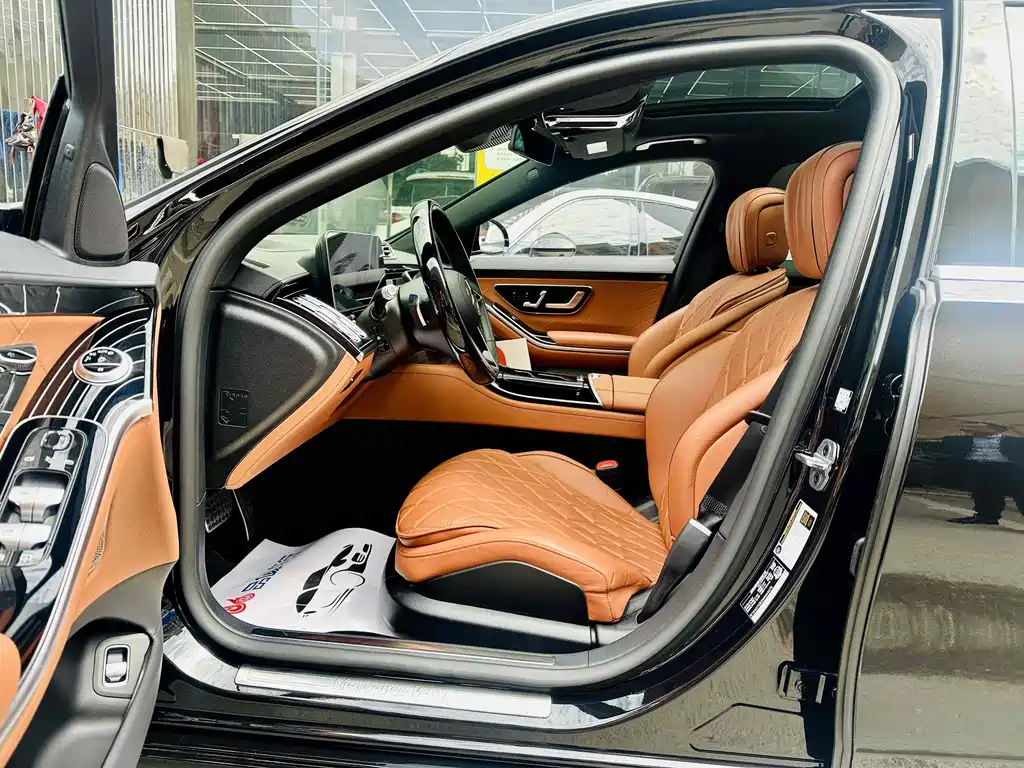 Mercedes-Benz S-Class 2023 — фото 6
