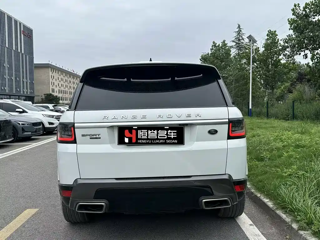 Land Rover Sport PHEV 2019 — фото 6