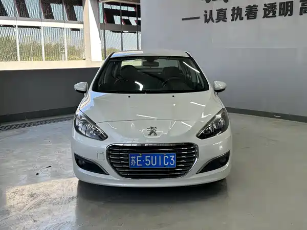Peugeot 308 2015