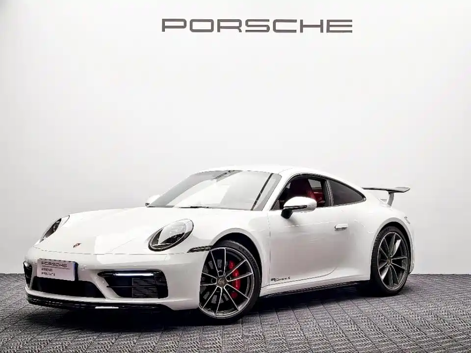 Porsche 911 2023