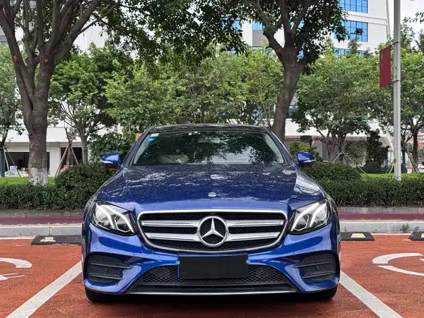Mercedes-Benz E-Class 2018