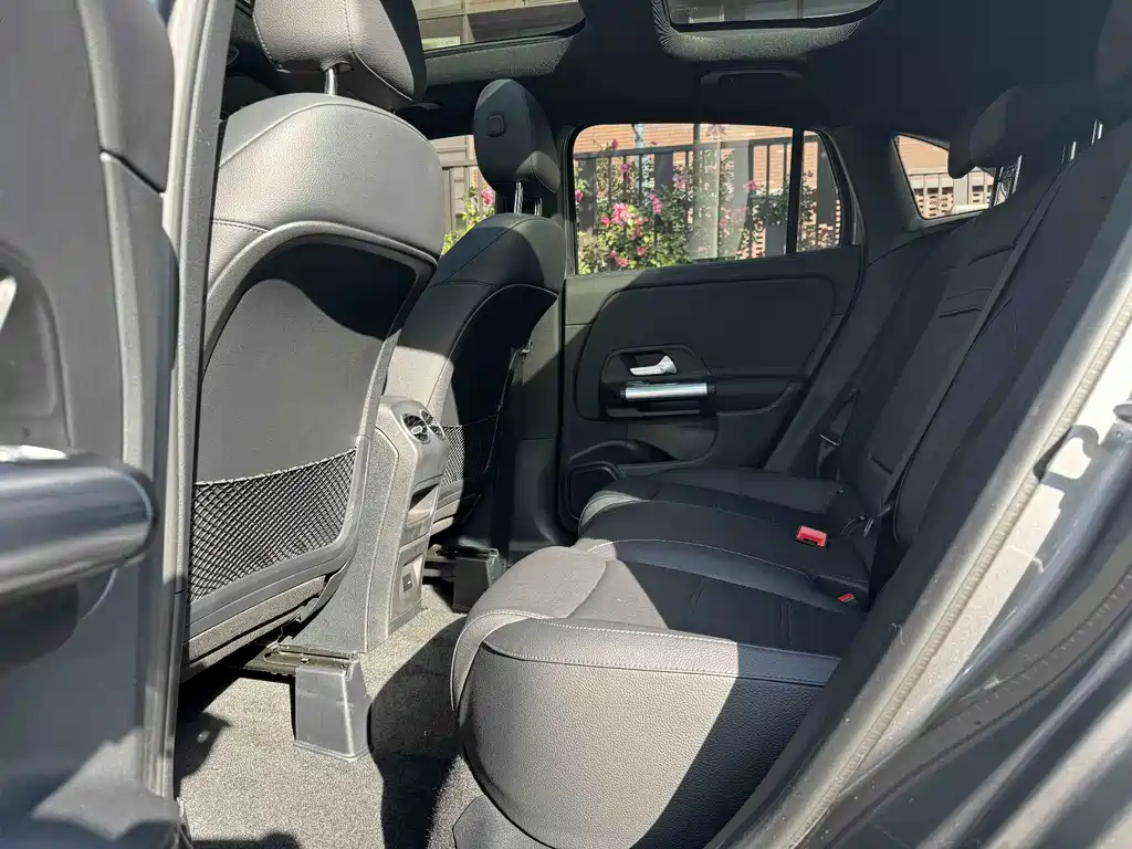 Mercedes-Benz GLA 2022 — фото 13