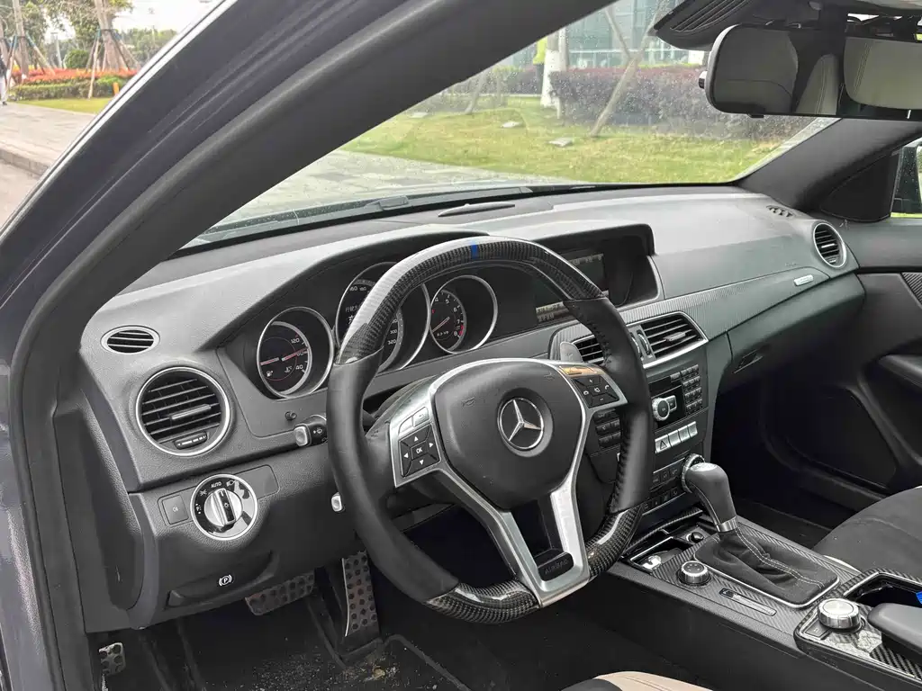 Mercedes-Benz C-Class AMG 2014 — фото 10