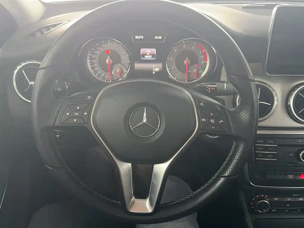 Mercedes-Benz GLA 2016 — фото 4