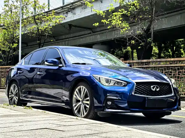 Infiniti Q50L 2018