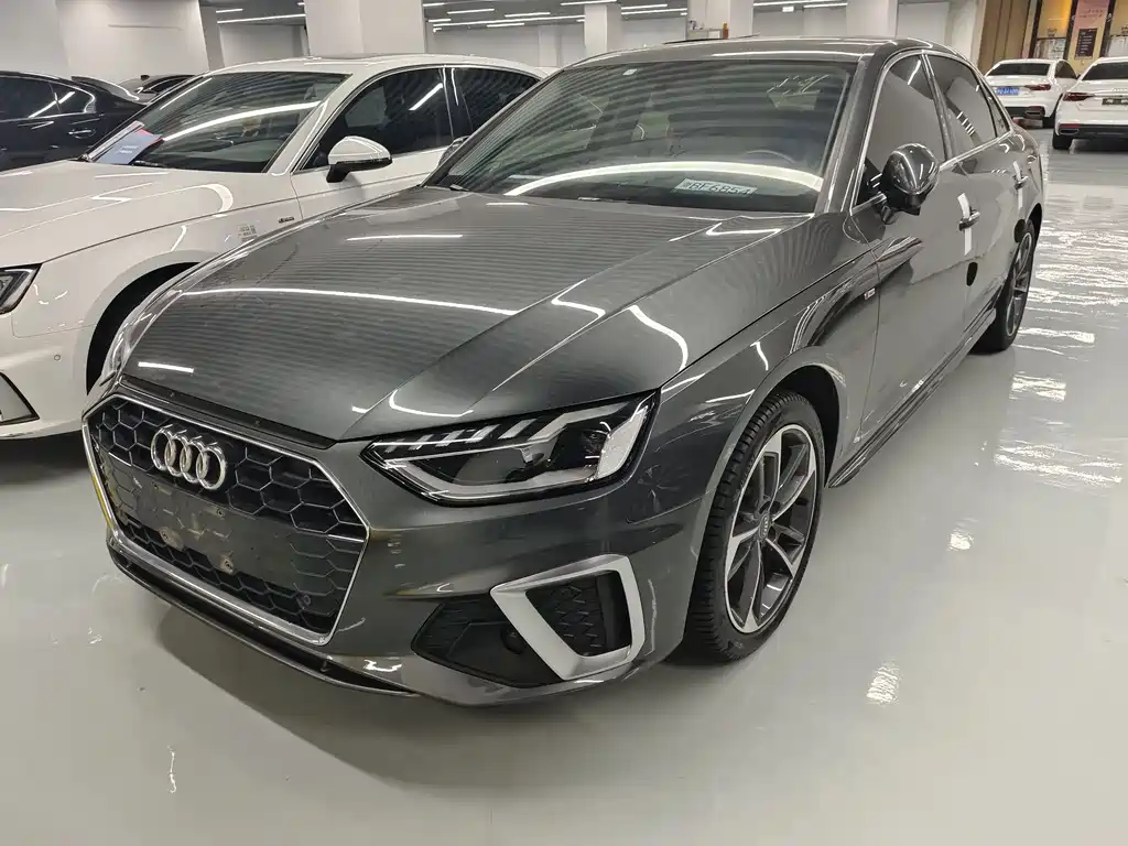 Audi A4L 2021