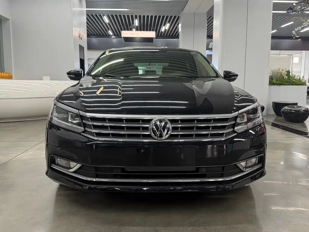 Volkswagen Passat 2019 — фото 10