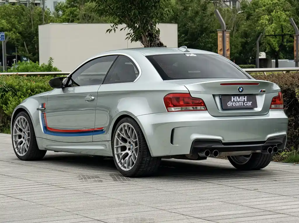 BMW 1 Series M 2012 — фото 10