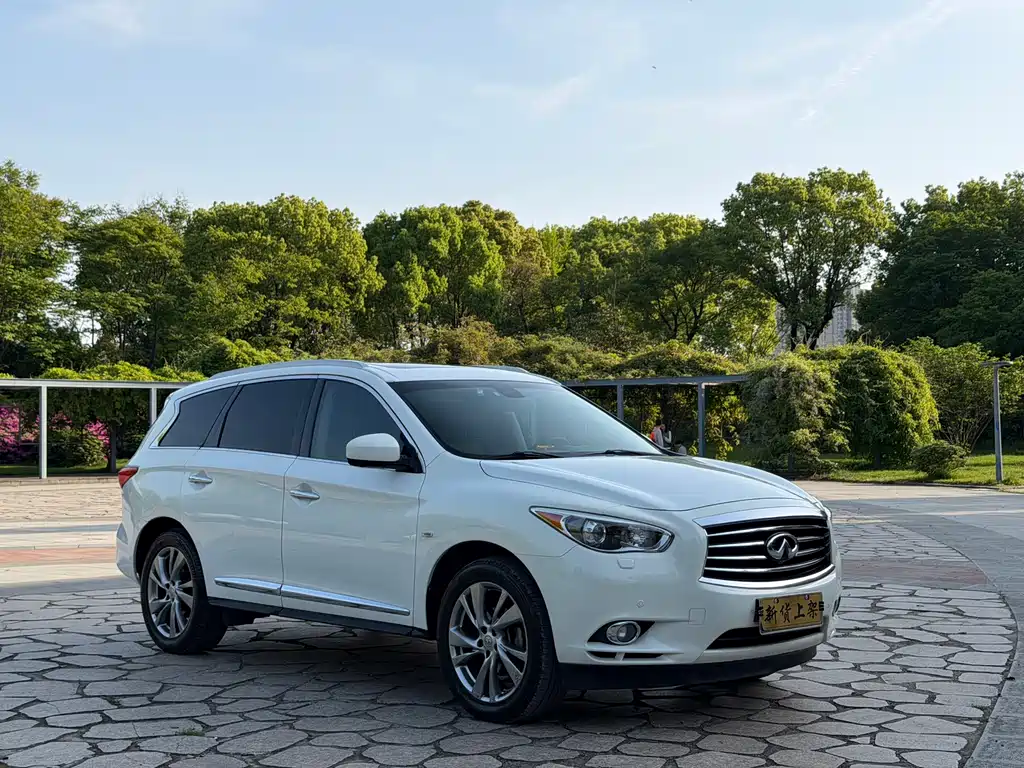 Infiniti JX 2015 — фото 9