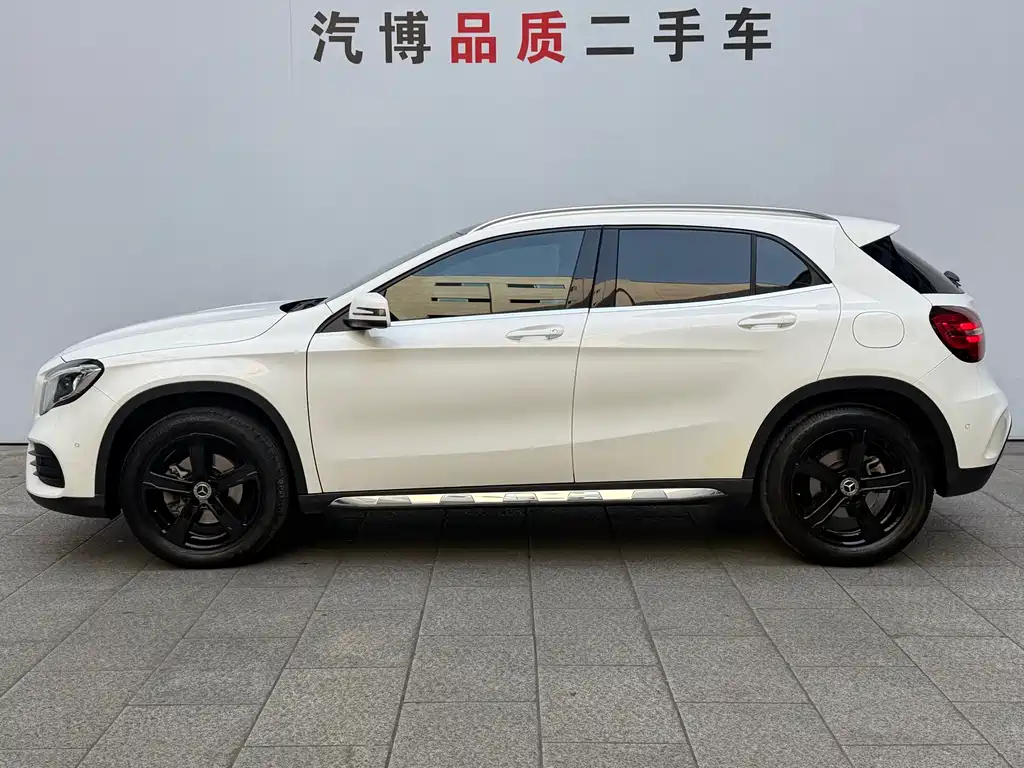 Mercedes-Benz GLA 2019