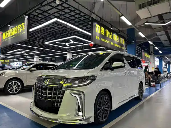 Toyota Alphard 2020