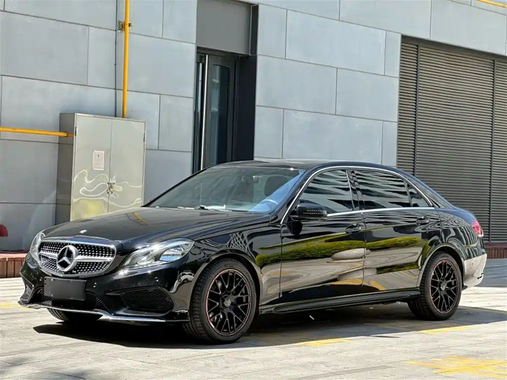 Mercedes-Benz E-Class 2015 — фото 3