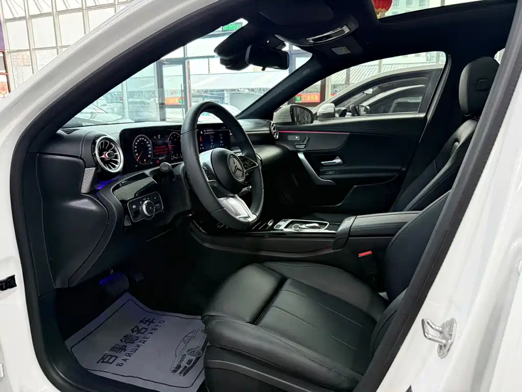 Mercedes-Benz A-Class 2023