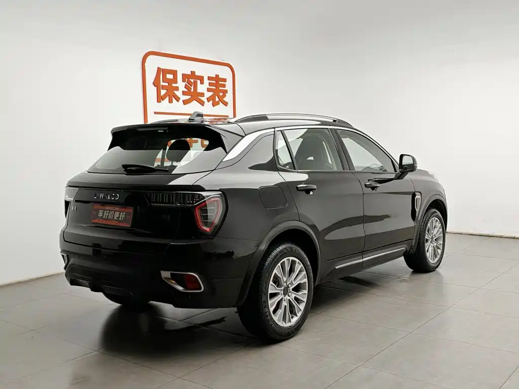 Lynk & Co 01 2018