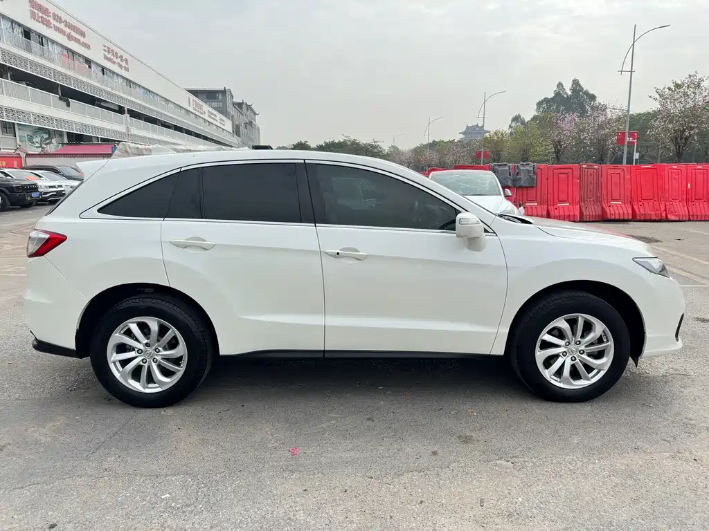 Acura RDX 2018 — фото 13