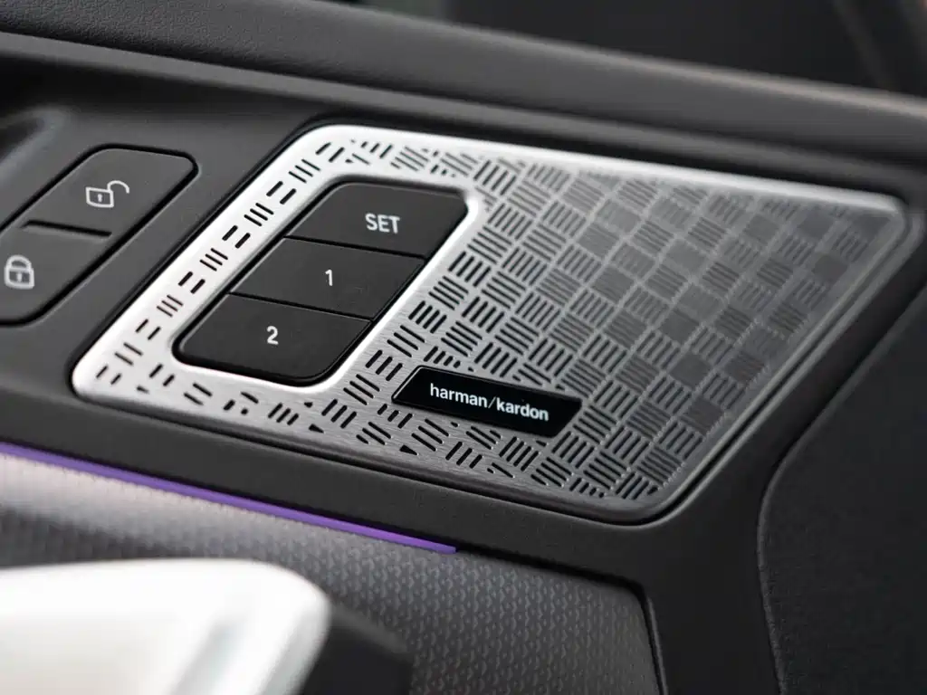 BMW X1 M35Li 2025 — фото 18