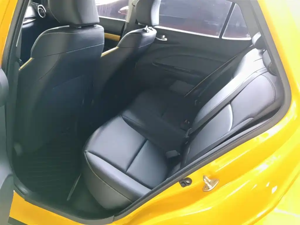 Kia KX1 2020 — фото 17