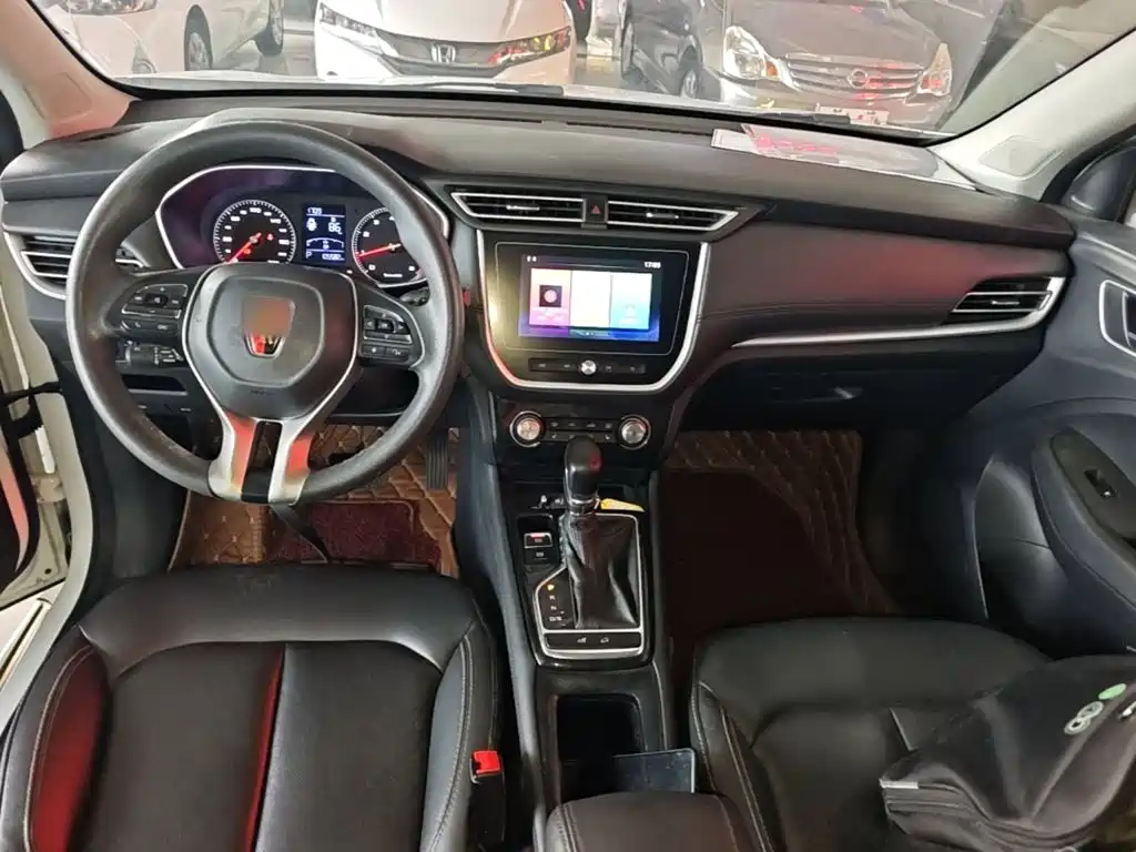 Roewe RX3 2019 — фото 10