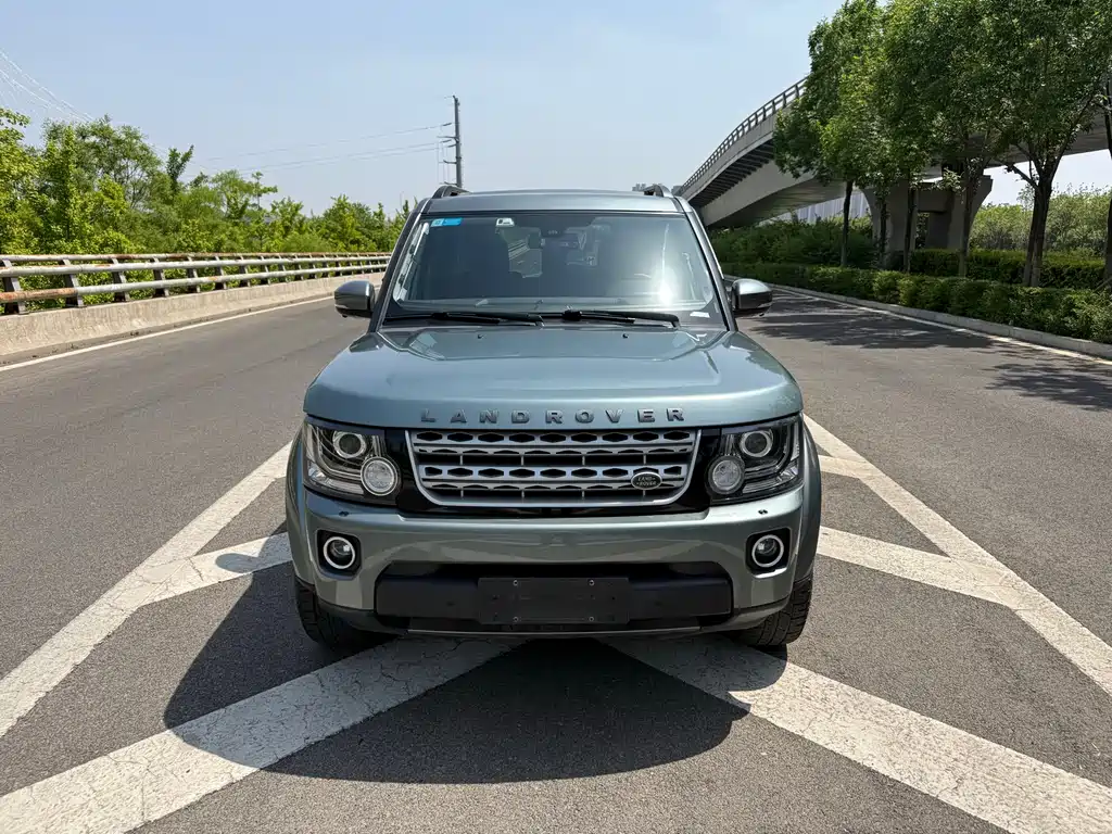 Land Rover Discovery 2014 — фото 2