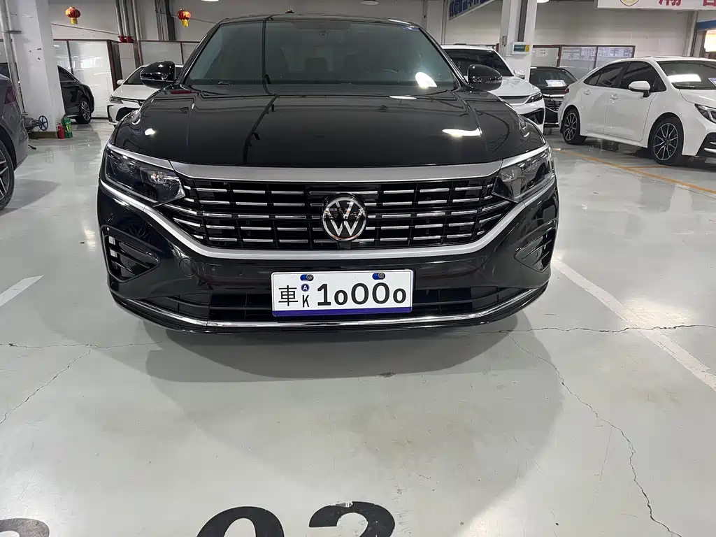 Volkswagen Passat 2023