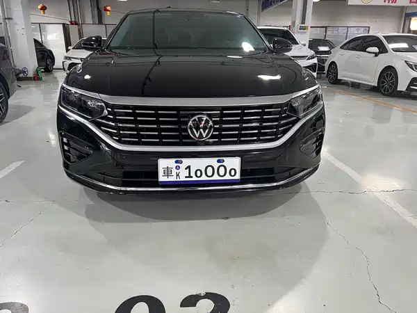 Volkswagen Passat 2023
