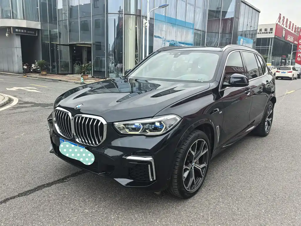 BMW X5 2023 — фото 1