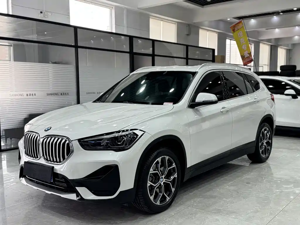 BMW X1 2023 — фото 1