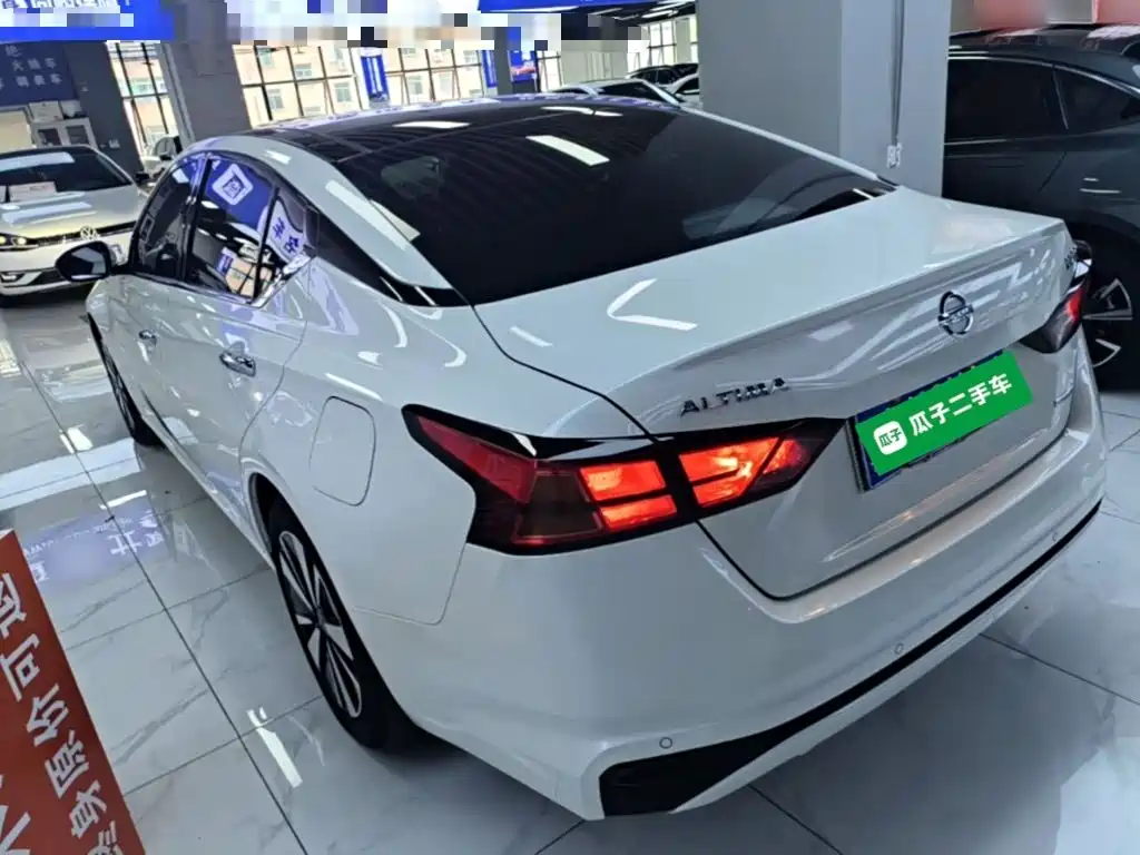 Nissan Teana 2021