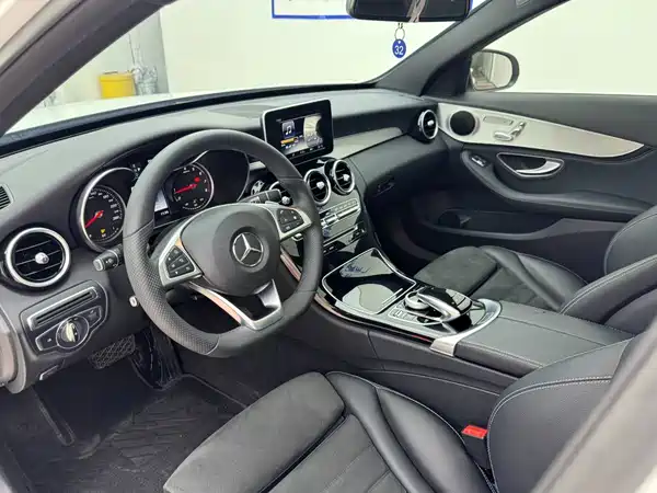 Mercedes-Benz C-Class 2017