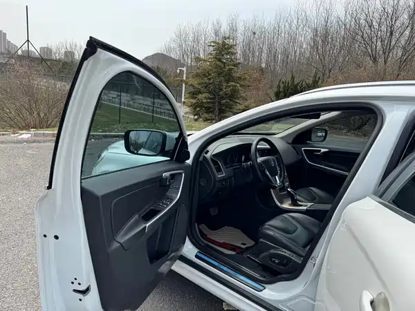 Volvo XC60 2017